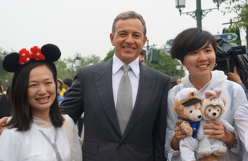 Shanghai Disneyland Park é mais popular do que o esperado, segundo CEO da Disney